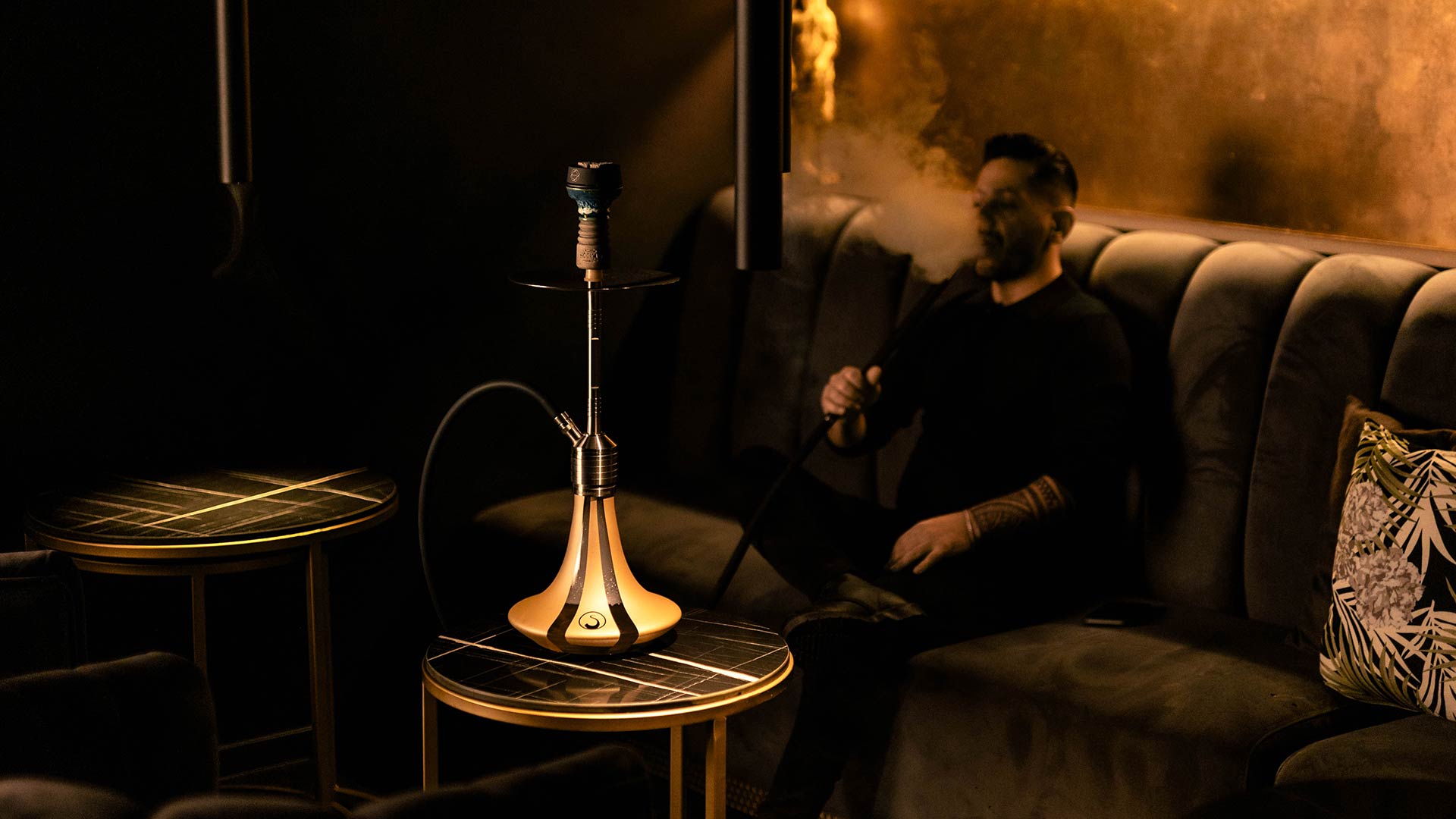 Was ist eine Shisha-Bar? Alles über Atmosphäre, Genuss und die perfekte Ausstattung